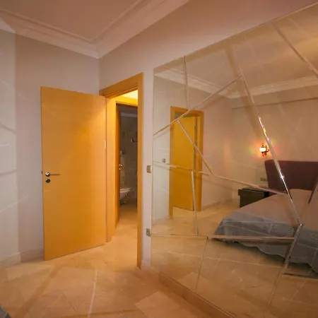 Apartment Luxury Penthouse In Goldcity *
